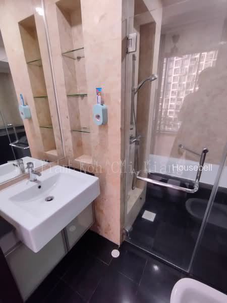 Grandeur 8, S$ 4,800 /月, 1,227 sqft, 公寓 - Condominium