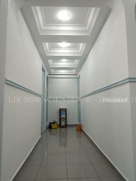 655 Woodlands Ring Road