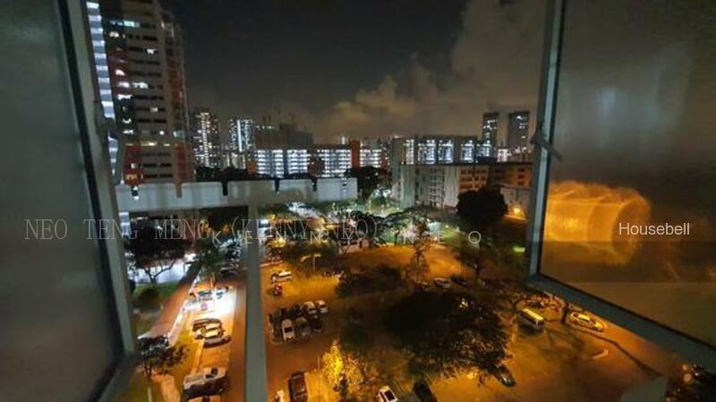 335 Clementi Avenue 2, S$ 1,000 (Negotiable) /mo, 130 sqft, HDB - 3 NG