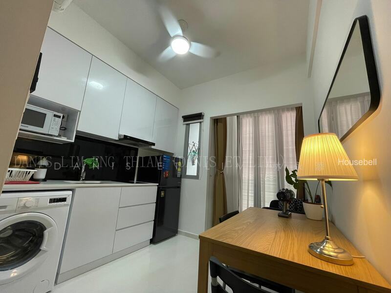 #1 Loft, S$ 2,488 /mo, 300 sqft, Condos - Apartment