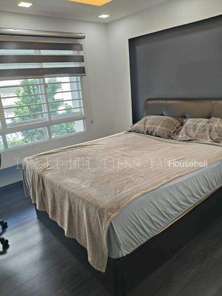 241 Pasir Ris Street 21