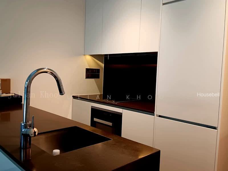 Lloyd SixtyFive, S$ 5,200 /mo, 872 sqft, Condos - Condominium
