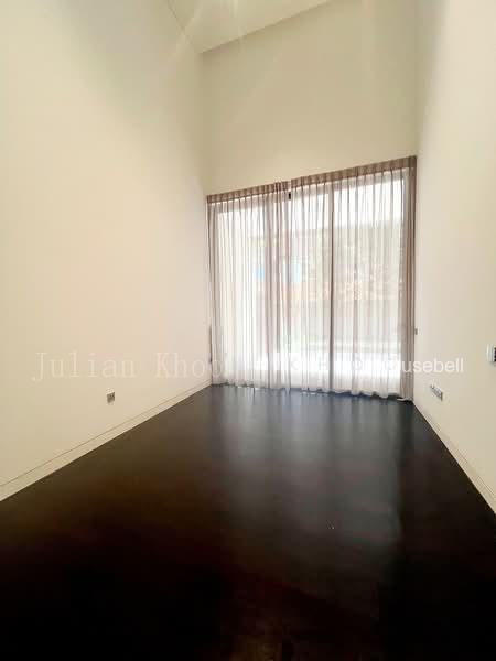 Lloyd SixtyFive, S$ 5,200 /mo, 872 sqft, Condos - Condominium