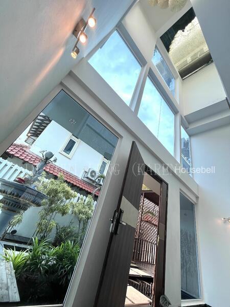 Lengkok Mariam(1)