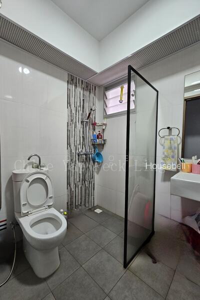358D Ubi Road 3, S$ 800 /月, 120 sqft, 组屋 - 4 A