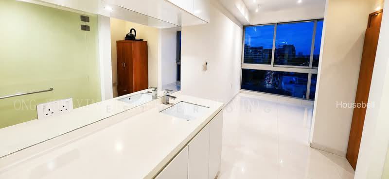 #1 Suites (One Suites)(1)