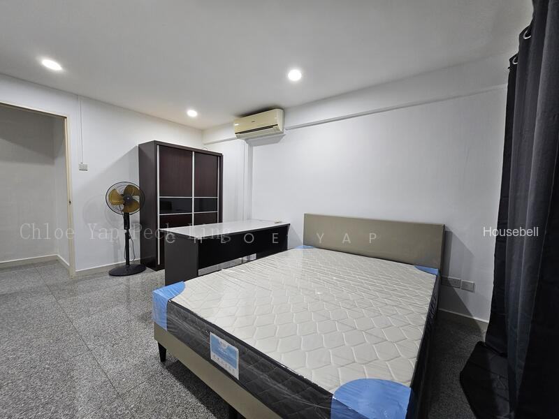 613 Bedok Reservoir Road, S$ 950 /mo, 150 sqft, HDB - 5 I