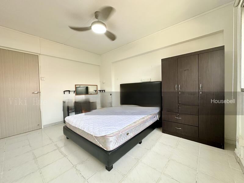 864 Yishun Avenue 4