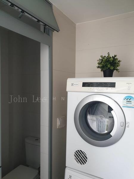 Skies Miltonia, S$ 2,600,000 (可协商价格), 2,562 sqft, 公寓 - Condominium