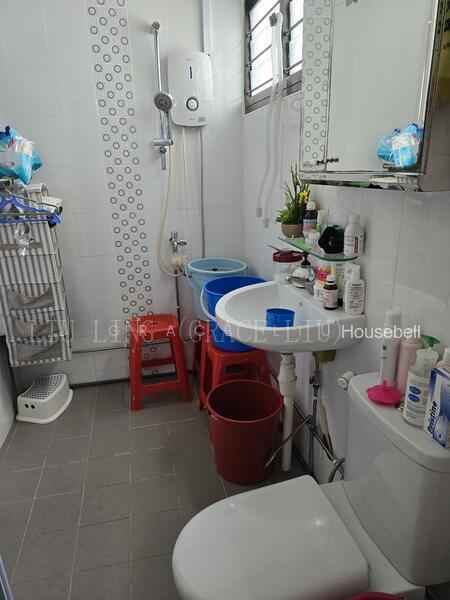 176 Ang Mo Kio Avenue 4, S$ 918,000 (可协商价格), 1,281 sqft, 组屋 - 5 I