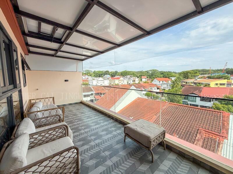 Heeton Park, S$ 1,800 /mo, 300 sqft, Landed - Terraced House