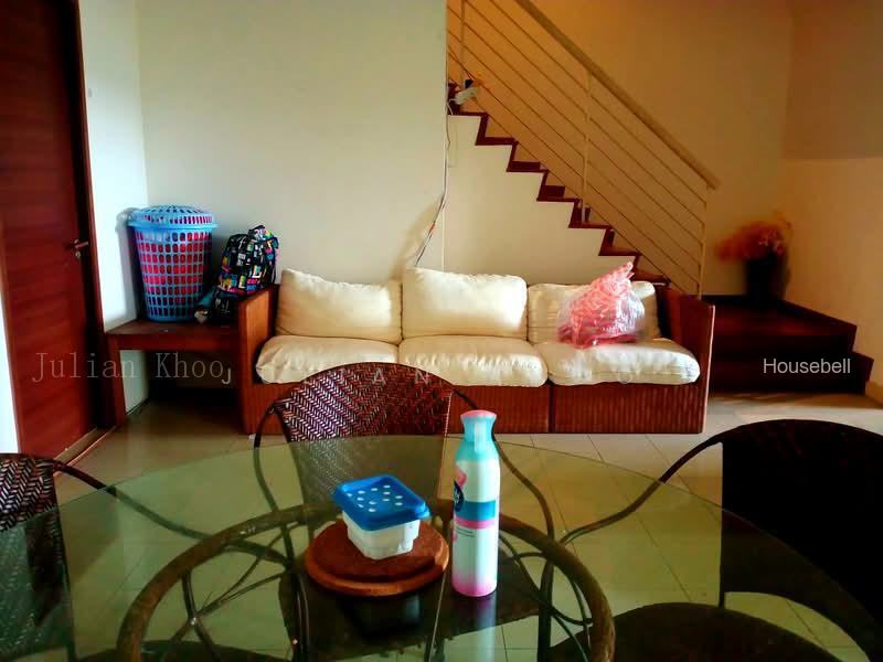 Tropicana Condominium, S$ 1,050 /mo, 120 sqft, Condos - Condominium
