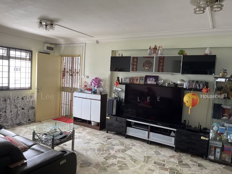 822 Jurong West Street 81, S$ 900 (Negotiable) /mo, 110 sqft, HDB - 5 I