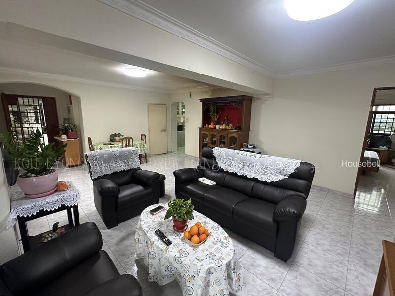 659D Jurong West Street 65, S$ 682,000 (最低价格), 1,184 sqft, 组屋 - 5 I