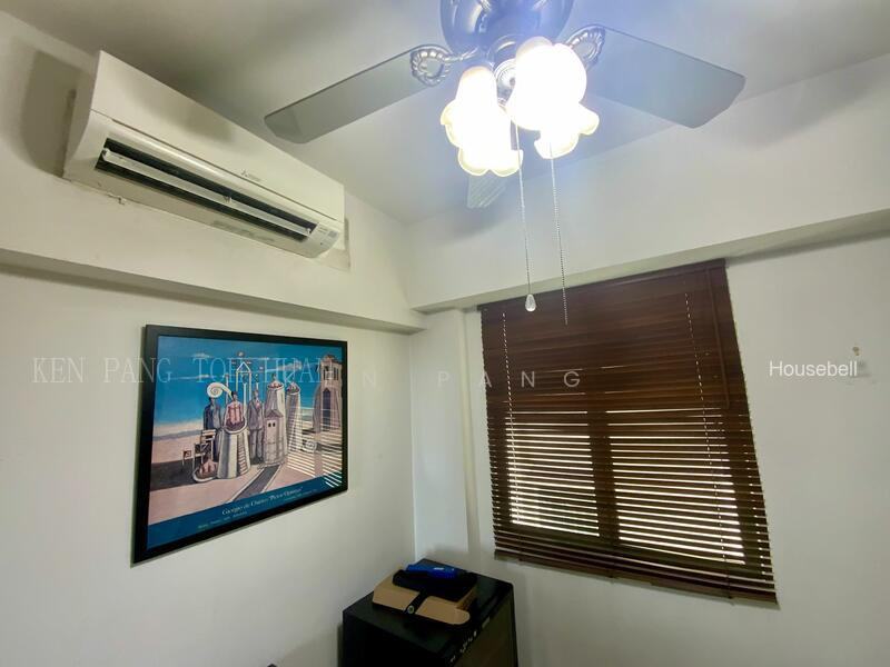 Palm Gardens, S$ 1,280,000, 1,206 sqft, 公寓 - Condominium