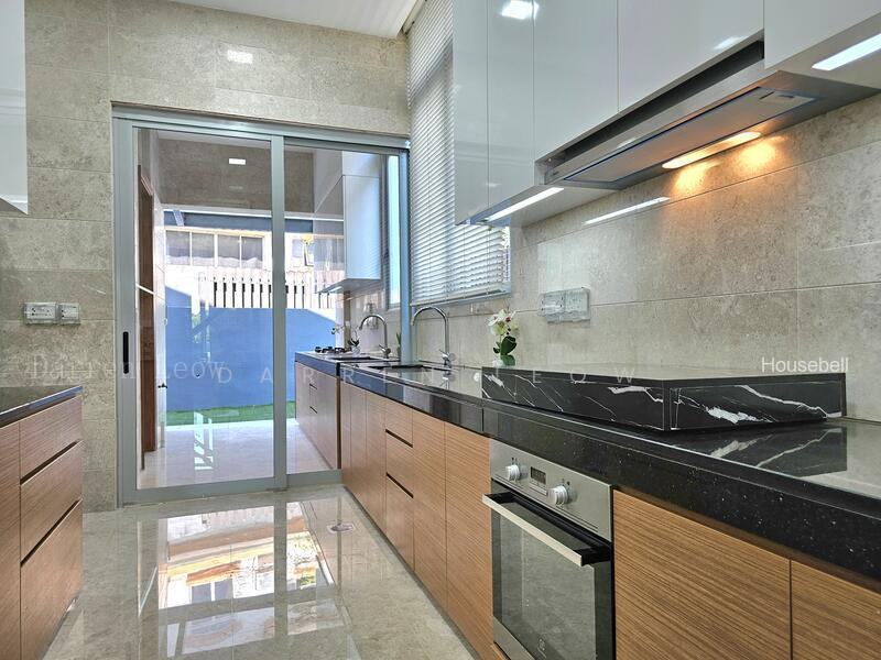 Freehold Bungalow 2.5 Storey Attic and Basement Carpark | Toh Estate, S$ 11,200,000 (Negotiable), 7,670 sqft, Landed - Bungalow House