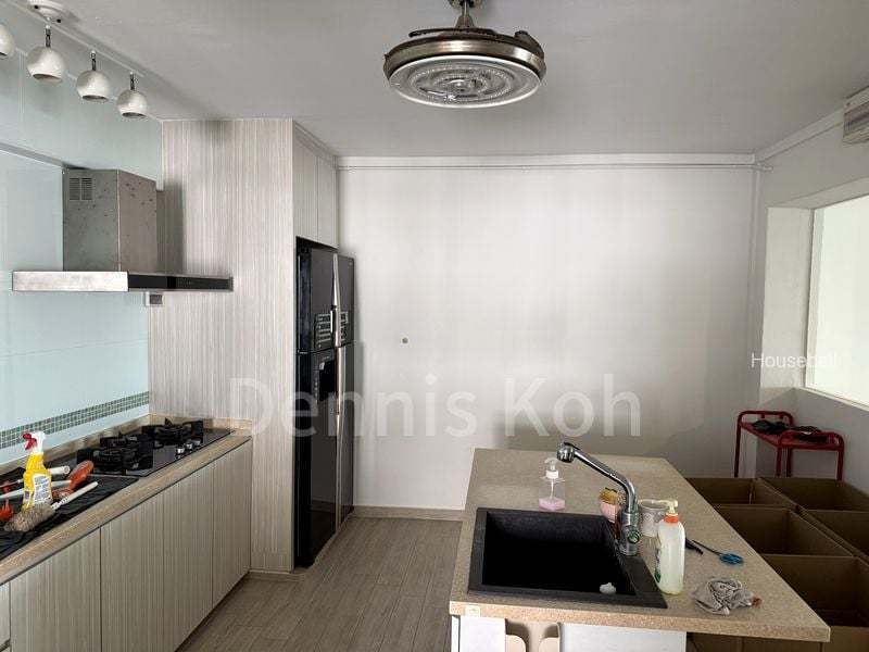 766 Pasir Ris Street 71
