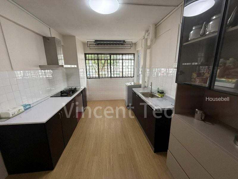 354 Clementi Avenue 2, S$ 3,300 /mo, 731 sqft, HDB - 3 NG