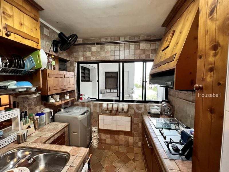 236 Compassvale Walk, S$ 750,000, 1,323 sqft, HDB - 5 I