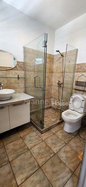 422 Fajar Road, S$ 1,400 /月, 200 sqft, 组屋 - 4 A