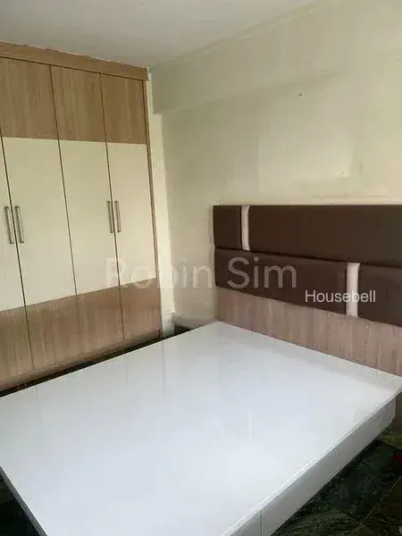205 Boon Lay Drive, S$ 565,000, 1,377 sqft, HDB - 5 I