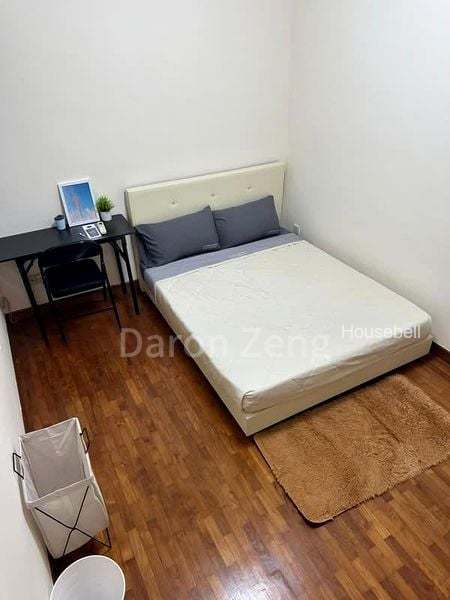 Parkshore, S$ 1,400 /mo, 180 sqft, Condos - Condominium