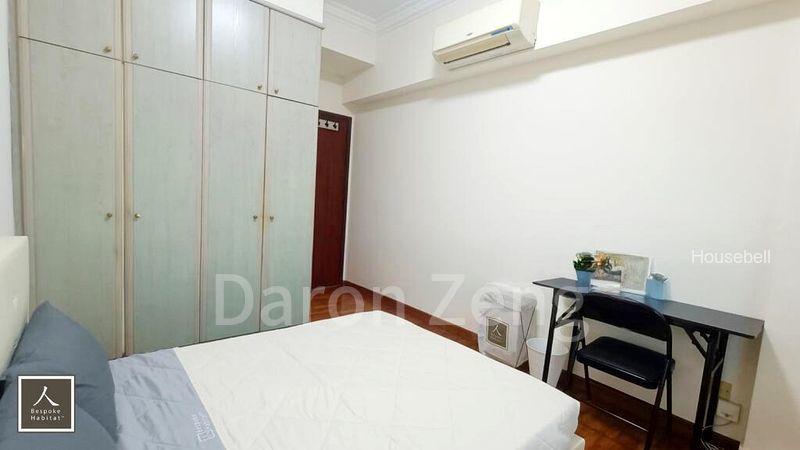 Parkshore, S$ 1,400 /mo, 180 sqft, Condos - Condominium