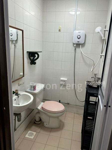 Parkshore, S$ 1,400 /mo, 180 sqft, Condos - Condominium