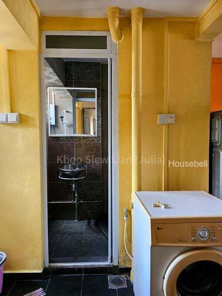 8 Selegie Road, S$ 3,000 /mo, 624 sqft, HDB - 3 STD
