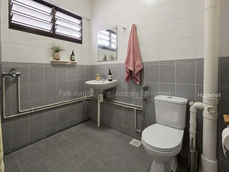 172 Bukit Batok West Avenue 8, S$ 780,000, 1,496 sqft, HDB - 5 A