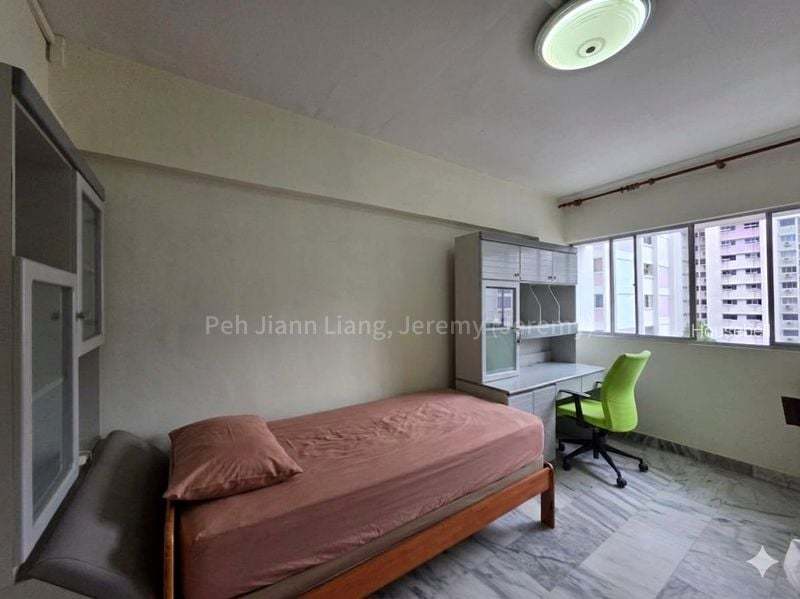 172 Bukit Batok West Avenue 8(5)