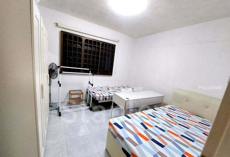 672A Jurong West Street 65(1)