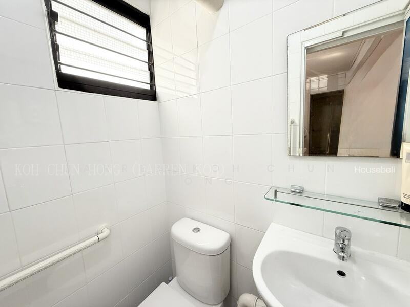 343 Clementi Avenue 5, S$ 417,888 (Negotiable), 721 sqft, HDB - 3 NG