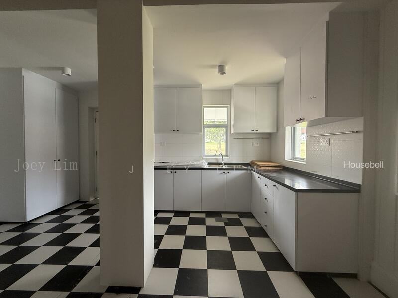 Admiralty Hills - Colonial Semi D Black and White House, S$ 1,800 /月, 290 sqft, 有地 - Conservation House