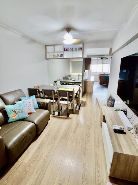 275 Tampines Street 22