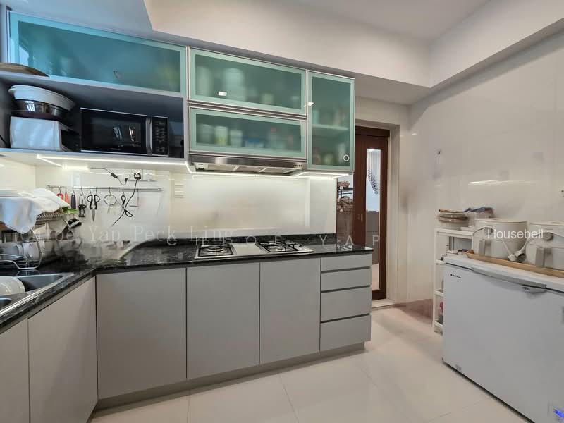 Springdale Condo(2)