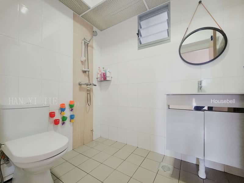 684D Edgedale Plains, S$ 745,000 (可协商价格), 1,001 sqft, 组屋 - 4 A