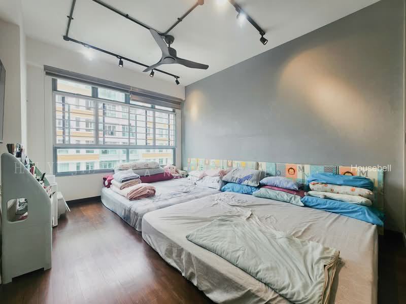 684D Edgedale Plains, S$ 745,000 (可协商价格), 1,001 sqft, 组屋 - 4 A
