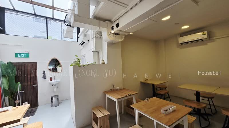Charming Residential Shophouse Lowland Road, S$ 4,000,000 (可协商价格), 2,000 sqft, 有地 - Shophouse