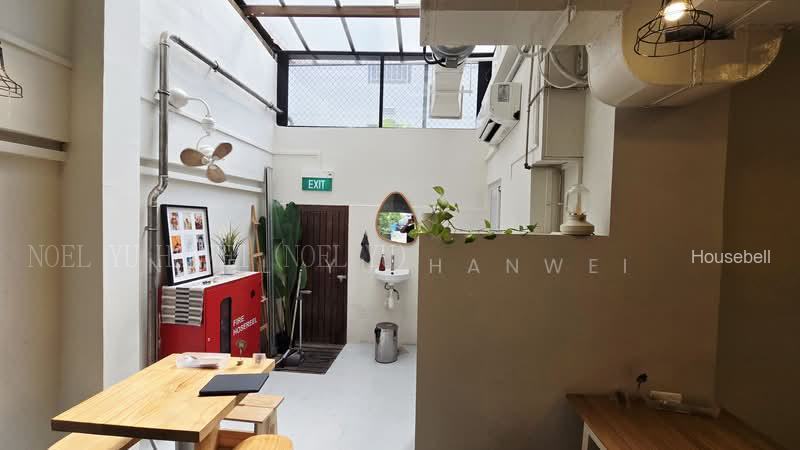 Charming Residential Shophouse Lowland Road, S$ 4,000,000 (可协商价格), 2,000 sqft, 有地 - Shophouse