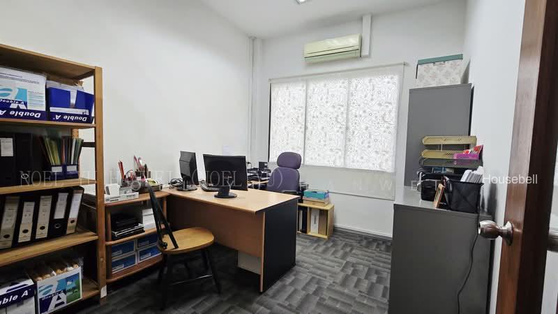 Charming Residential Shophouse Lowland Road, S$ 4,000,000 (可协商价格), 2,000 sqft, 有地 - Shophouse