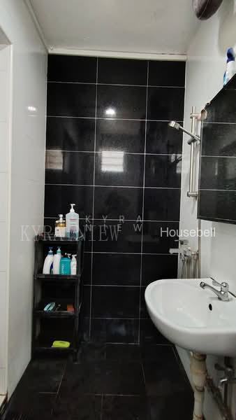 813 Jurong West Street 81, S$ 520,000 (Negotiable), 1,119 sqft, HDB - 4 A