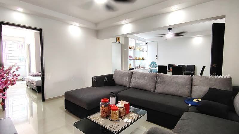 813 Jurong West Street 81(2)