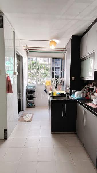 813 Jurong West Street 81(6)