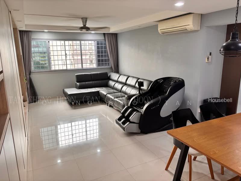 238 Jurong East Street 21(2)