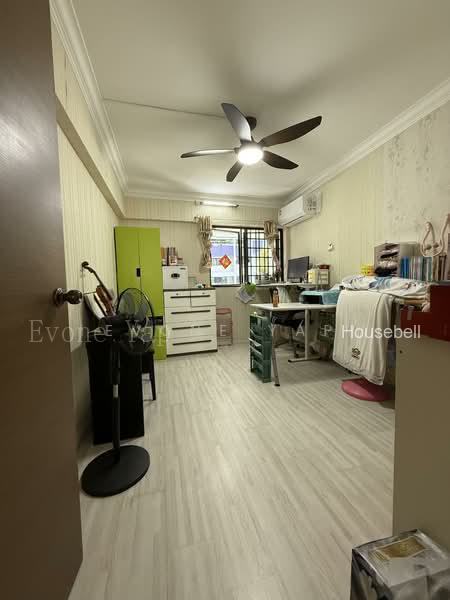 124 Bukit Batok Central, S$ 510,000 (Starting From), 1,001 sqft, HDB - 4 NG