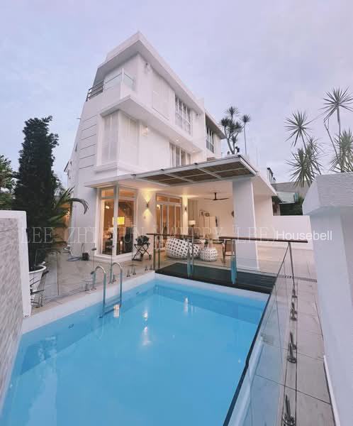 3 Storey Semi-D French Colonial styled semi D / Kovan Estate / Kovan MRT(2)