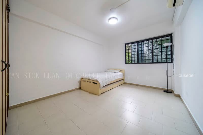 307 Serangoon Avenue 2(6)