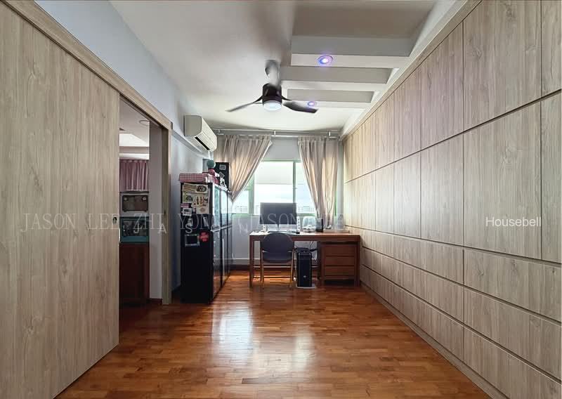 125 Bukit Batok Central, S$ 900,000 (Starting From), 1,550 sqft, HDB - Executive Apartment