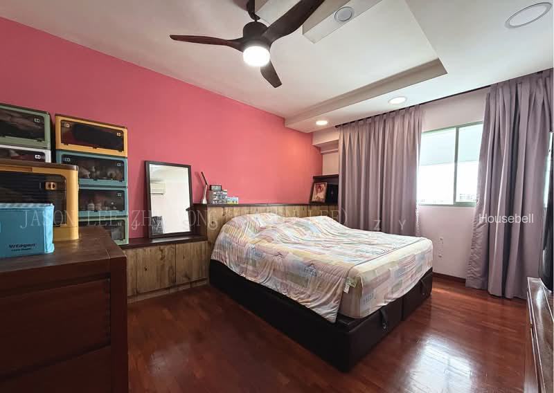 125 Bukit Batok Central, S$ 900,000 (Starting From), 1,550 sqft, HDB - Executive Apartment